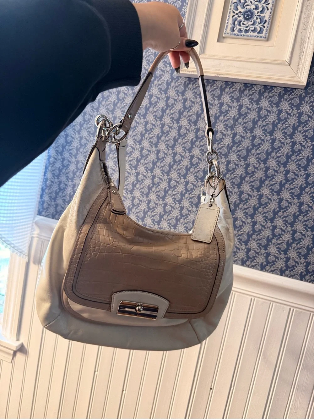 Coach vintage Leather Kristin spectator Shoulder Bag authentic